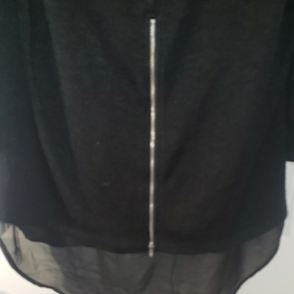 New York & Company Black Asymmetrical Blouse - Picture 5 of 6